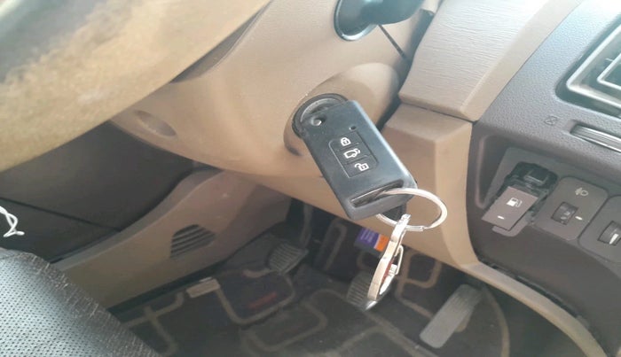 2013 Mahindra XUV500 W8, Diesel, Manual, 84,342 km, interior