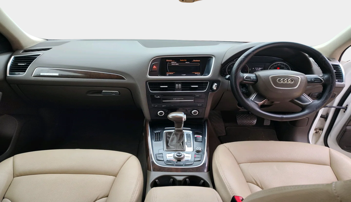 2013 Audi Q5 2.0 TDI QUATTRO, Diesel, Automatic, 94,902 km, interior