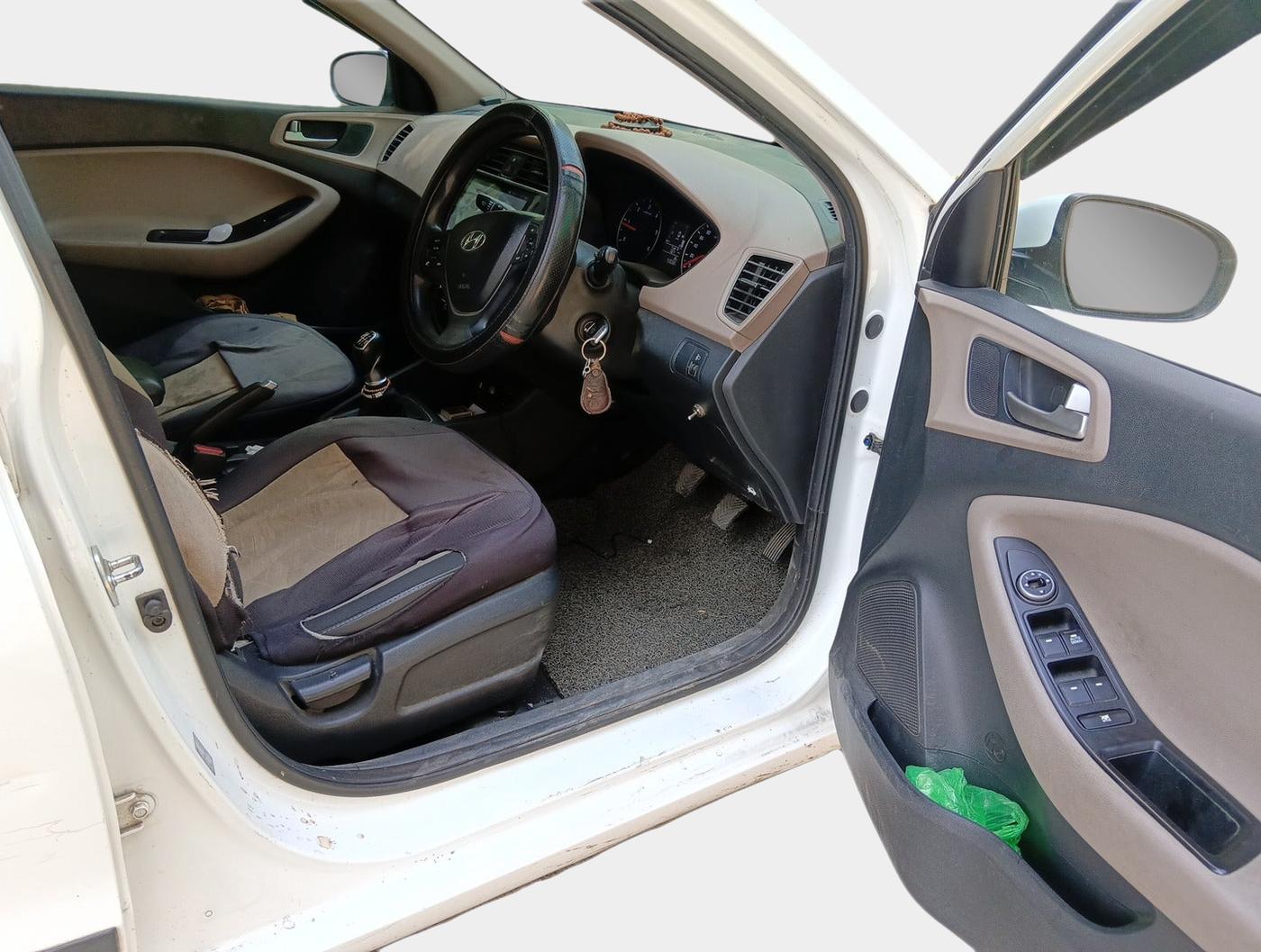 2019 Hyundai Elite i20 MAGNA PLUS 1.4 CRDI, Diesel, Manual, 93,033 km, interior