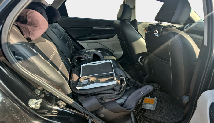 2021 KIA SONET HTX 1.0 IMT, Petrol, Manual, 44,918 km, interior