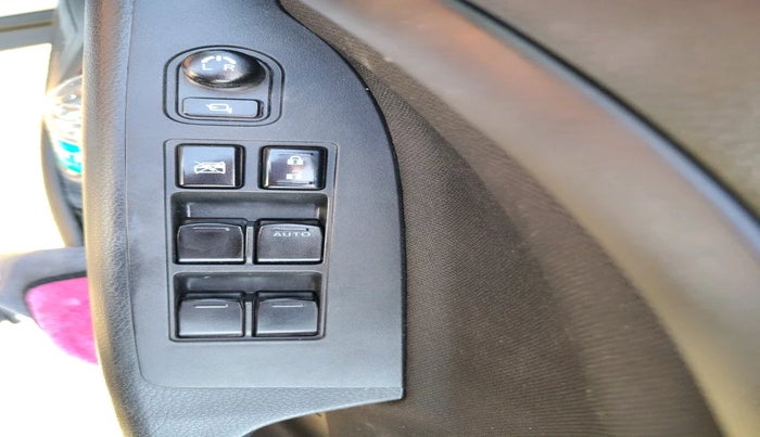 2023 Maruti BREZZA VXI, Petrol, Manual, 65,624 km, interior