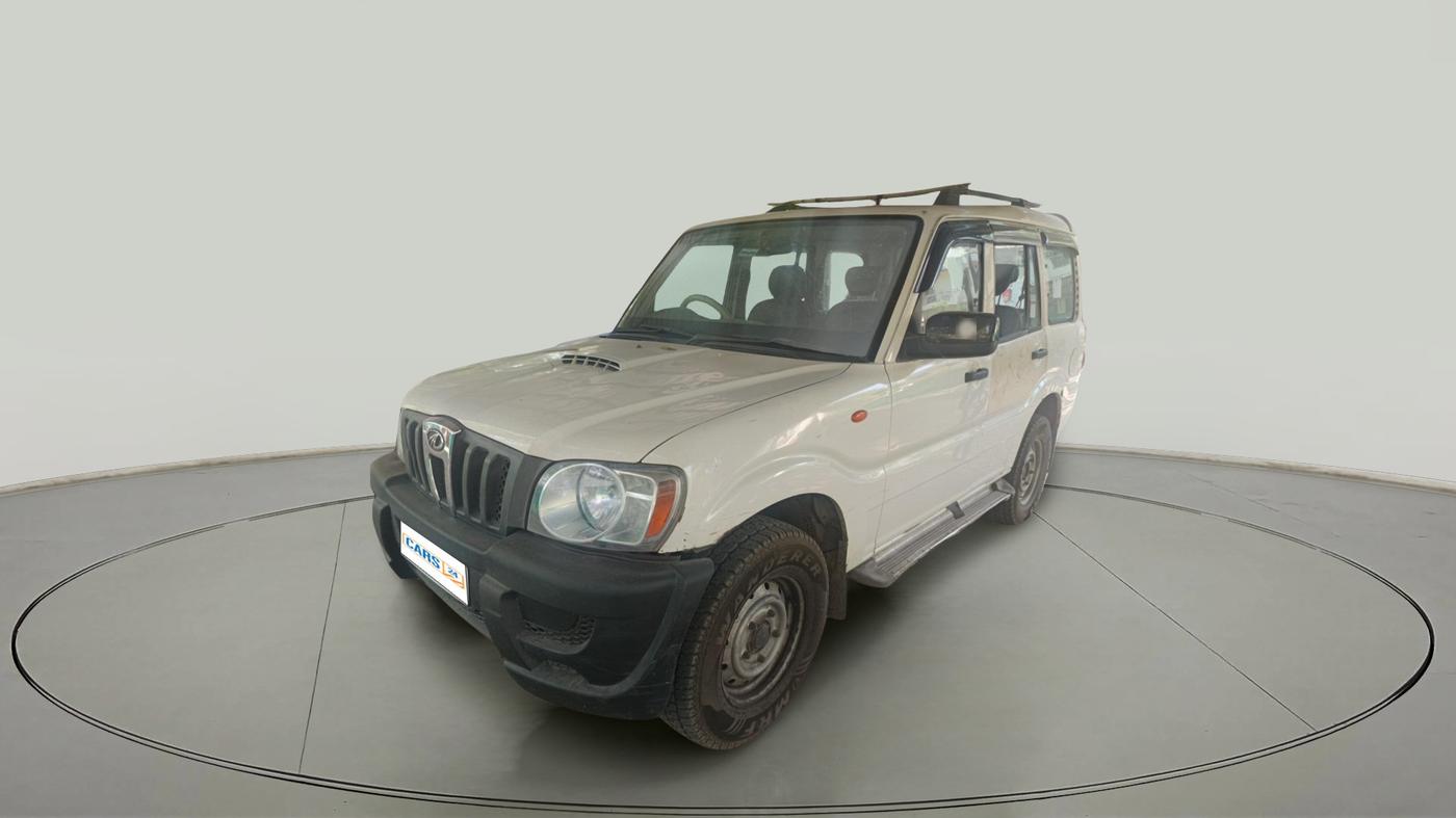 2013 Mahindra Scorpio LX BS-III, Diesel, Manual, 2,39,528 km, exterior