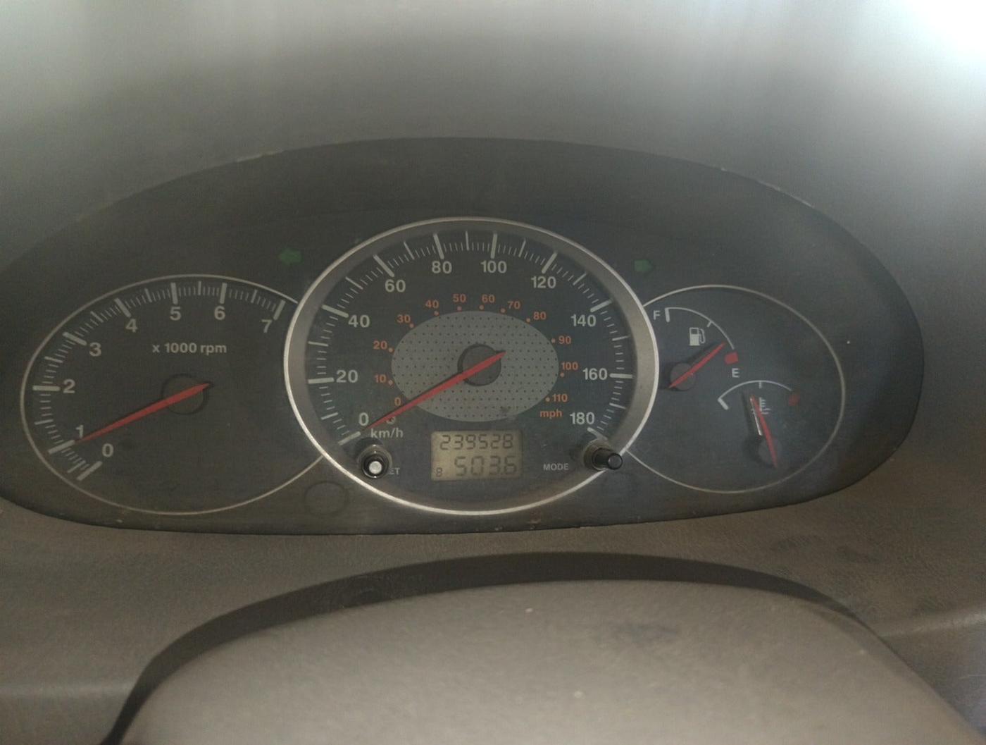 2013 Mahindra Scorpio LX BS-III, Diesel, Manual, 2,39,528 km, interior