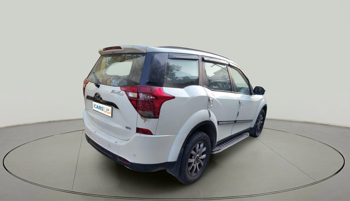 2021 Mahindra XUV500 W9, Diesel, Manual, 27,208 km, exterior