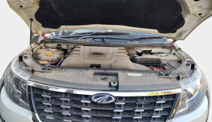 2021 Mahindra XUV500 W9, Diesel, Manual, 27,208 km, exterior