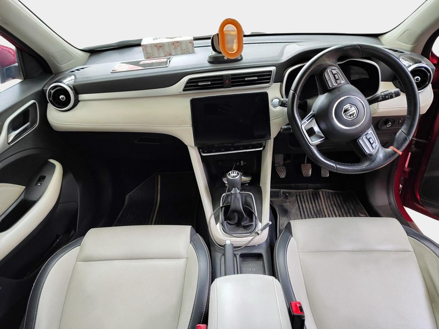 2022 MG ASTOR SHARP EX 1.5 MT, Petrol, Manual, 36,737 km, interior
