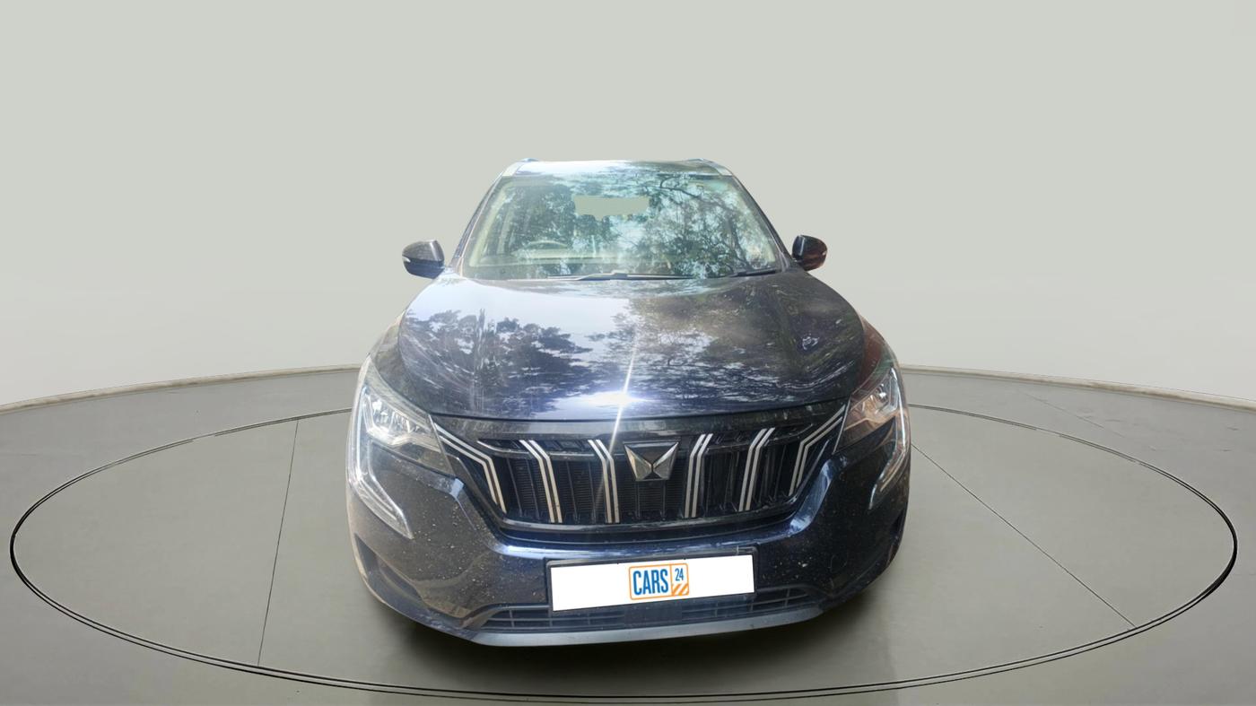 2022 Mahindra XUV700 AX 5 D MT 7 STR, Diesel, Manual, 11,60,000 km, exterior