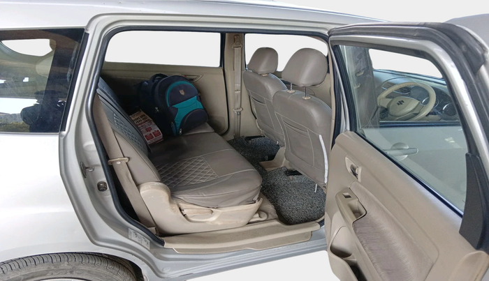 2013 Maruti Ertiga VDI, Diesel, Manual, 2,15,358 km, interior