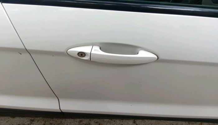 2018 Ford Ecosport TITANIUM 1.5L DIESEL, Diesel, Manual, 1,14,810 km, interior