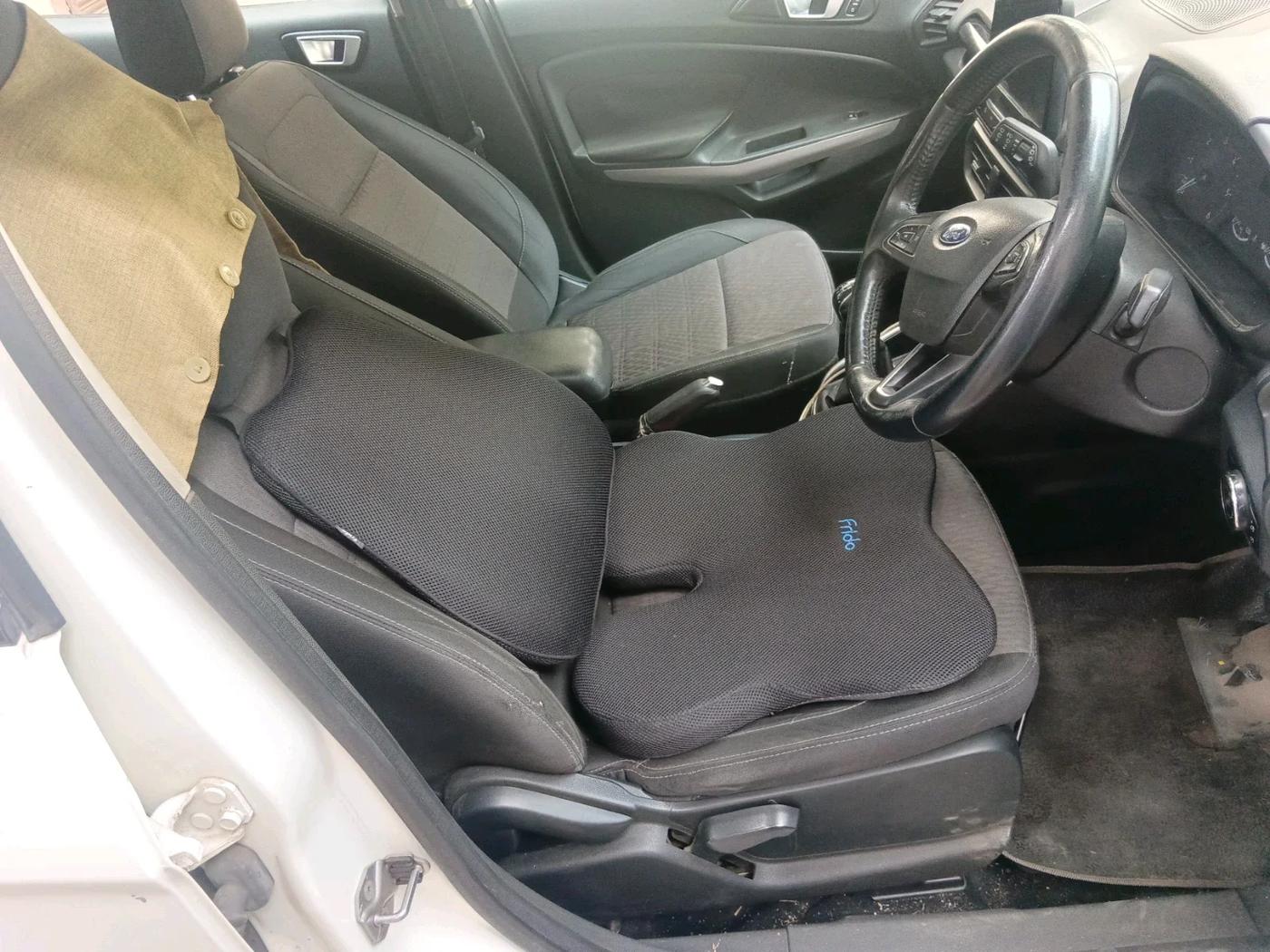 2018 Ford Ecosport TITANIUM 1.5L DIESEL, Diesel, Manual, 1,14,810 km, interior