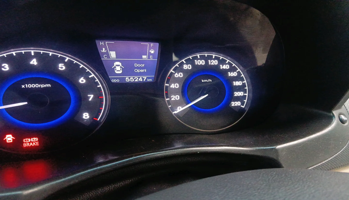 2015 Hyundai Verna FLUIDIC 4S 1.6 VTVT S(O), Petrol, Manual, 55,247 km, interior