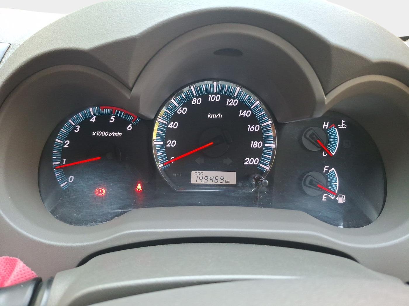 2012 Toyota Fortuner 3.0 4X2 MT, Diesel, Manual, 1,49,471 km, interior