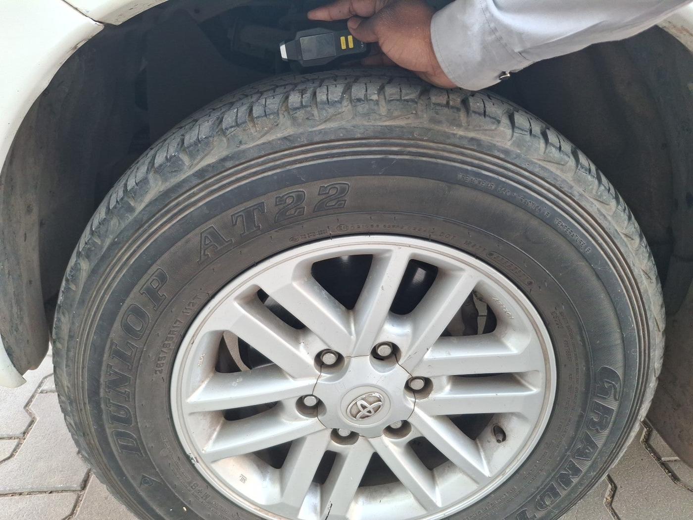 2012 Toyota Fortuner 3.0 4X2 MT, Diesel, Manual, 1,49,471 km, tyre