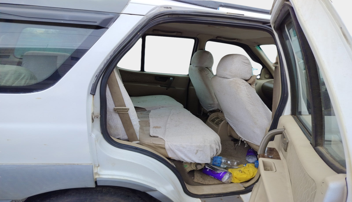 2012 Tata Safari 4X2 LX DICOR, Diesel, Manual, 1,24,617 km, interior