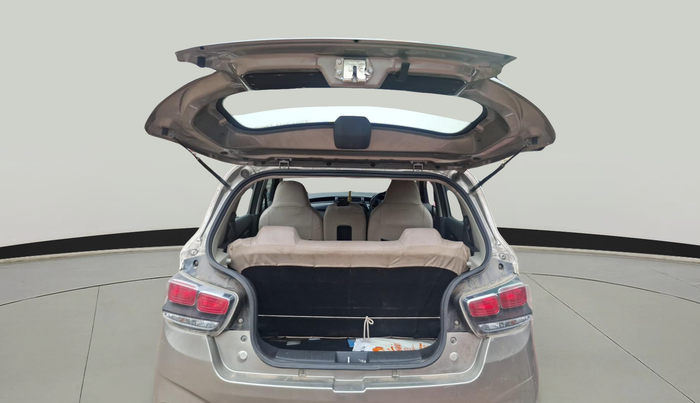 2018 Mahindra KUV 100 NXT K4+ P 6 STR, Petrol, Manual, 31,690 km, exterior