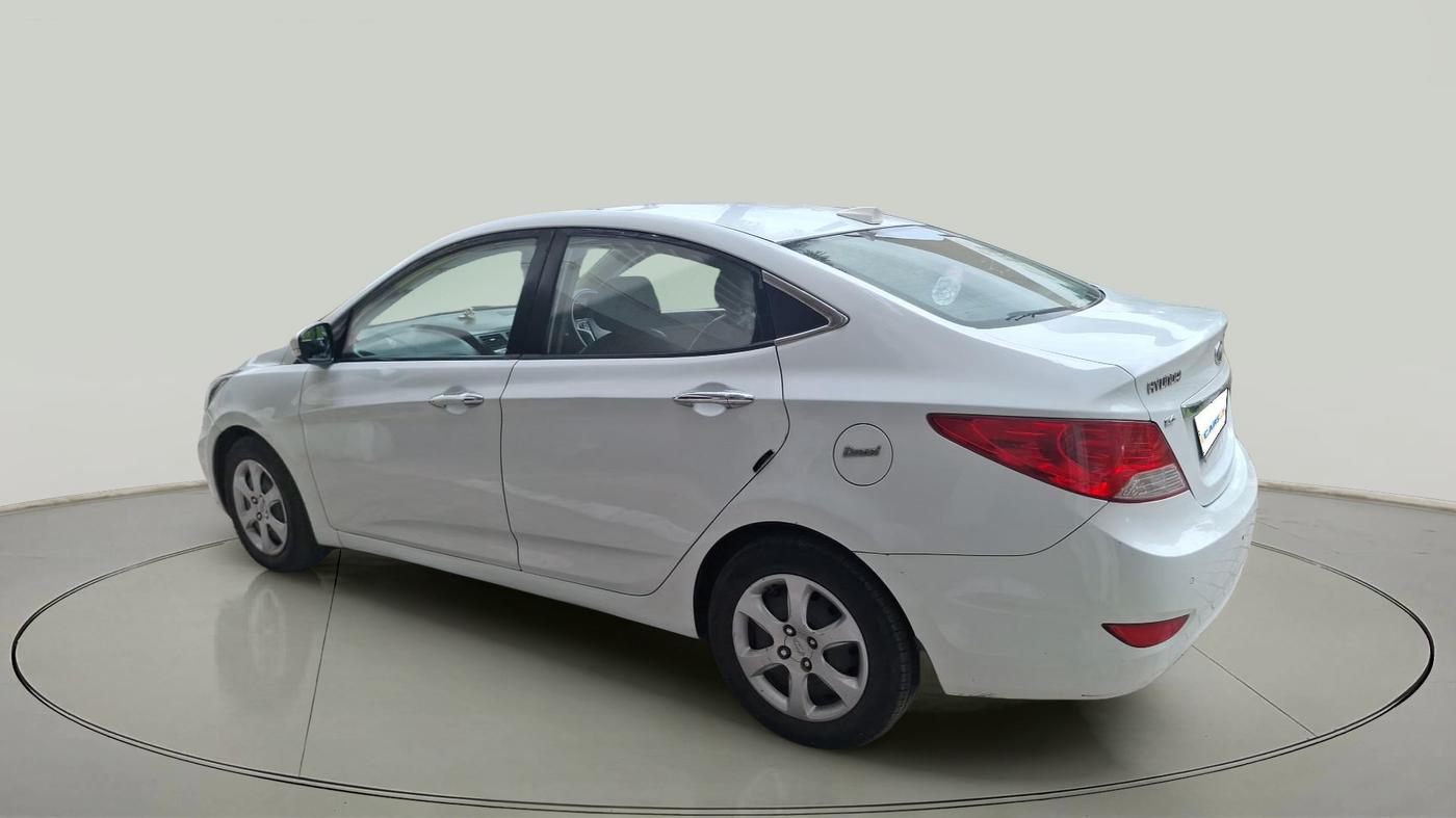2013 Hyundai Verna FLUIDIC 1.6 CRDI EX, Diesel, Manual, 68,534 km, exterior