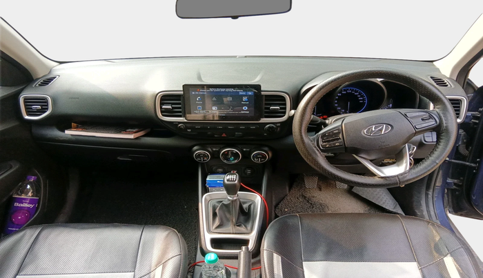 2021 Hyundai VENUE SX 1.5 CRDI, Diesel, Manual, 33,980 km, interior