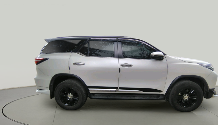 2024 Toyota Fortuner Leader Edition 4X2 AT 2.8, Diesel, Automatic, 35,540 km, exterior