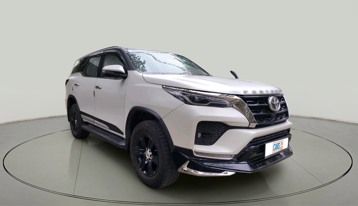 2024 Toyota Fortuner Leader Edition 4X2 AT 2.8, Diesel, Automatic, 35,540 km, exterior