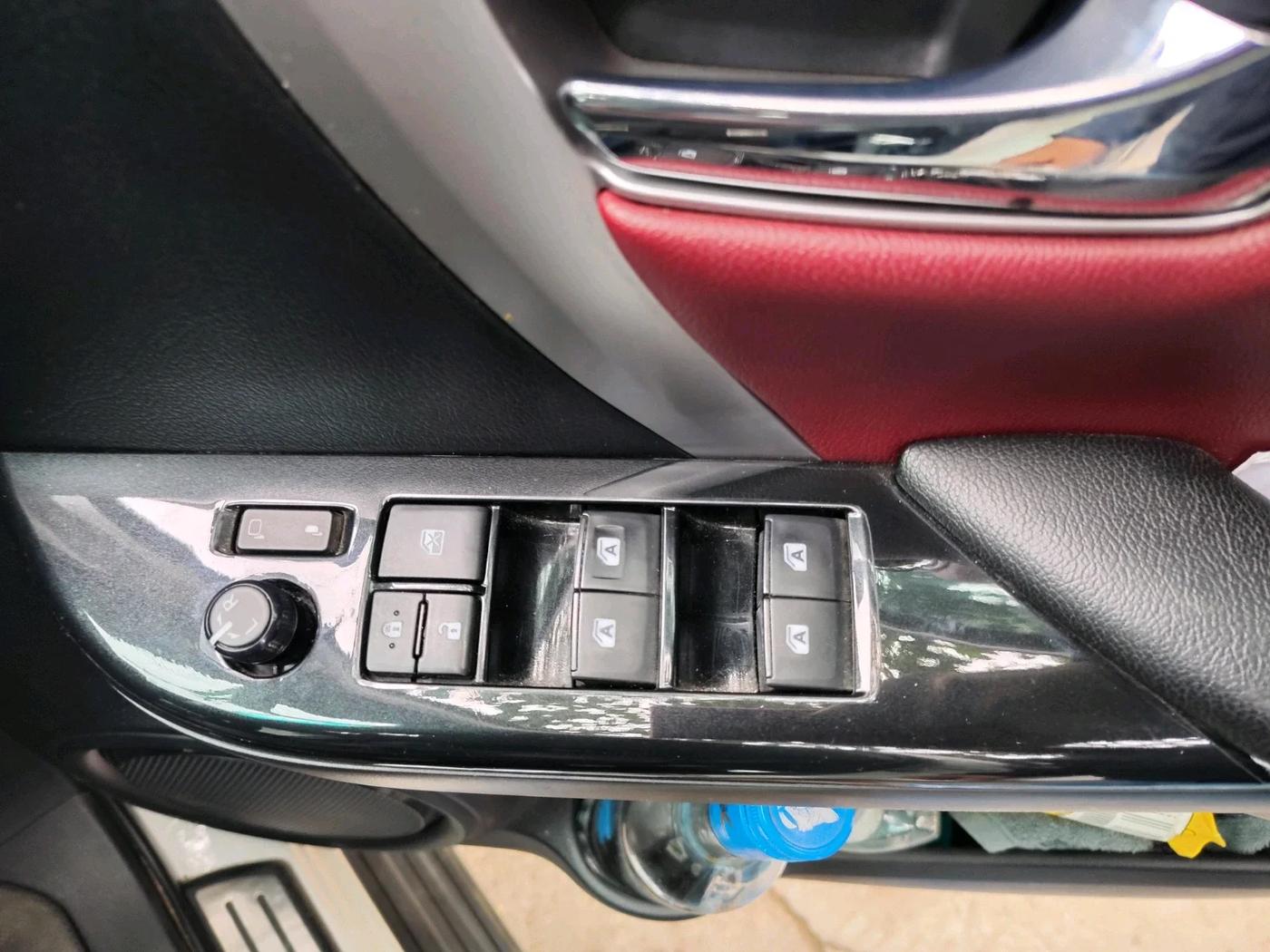2024 Toyota Fortuner Leader Edition 4X2 AT 2.8, Diesel, Automatic, 35,540 km, interior