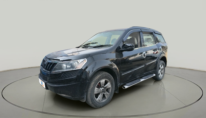 2012 Mahindra XUV500 W8, Diesel, Manual, 1,20,327 km, exterior