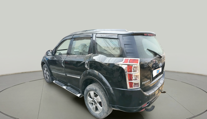 2012 Mahindra XUV500 W8, Diesel, Manual, 1,20,327 km, exterior