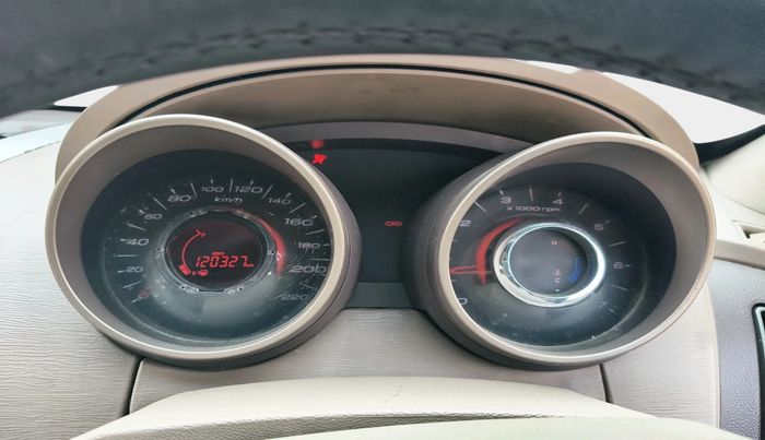 2012 Mahindra XUV500 W8, Diesel, Manual, 1,20,327 km, interior