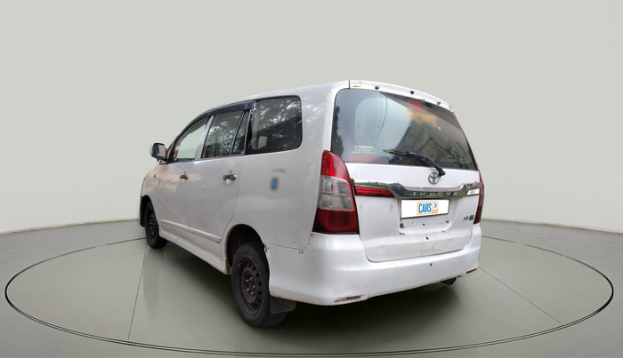 2015 Toyota Innova 2.5 GX 8 STR, Diesel, Manual, 1,47,008 km, exterior