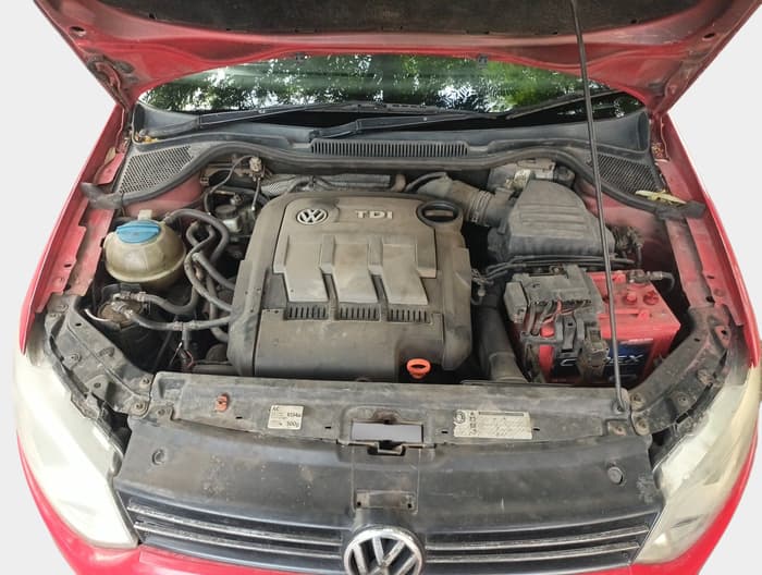 2012 Volkswagen Polo COMFORTLINE 1.2L, Diesel, Manual, 1,16,815 km, exterior