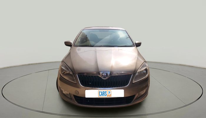 2013 Skoda Rapid AMBITION 1.6 TDI CR MT, Diesel, Manual, 73,399 km, exterior
