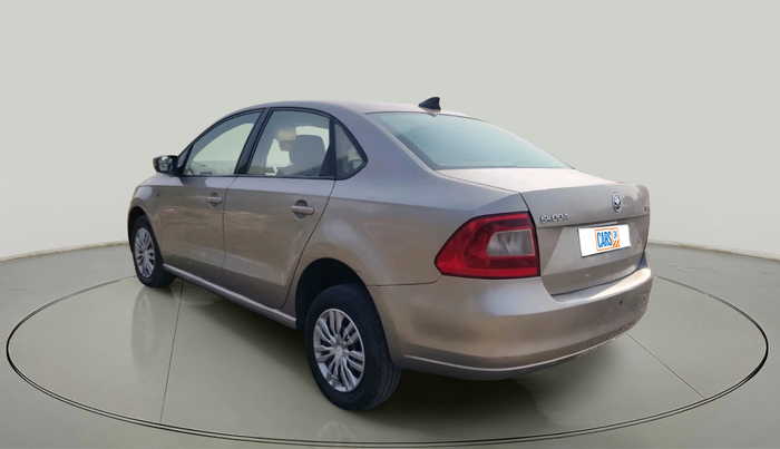 2013 Skoda Rapid AMBITION 1.6 TDI CR MT, Diesel, Manual, 73,399 km, exterior