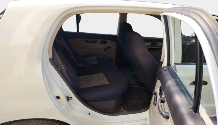 2014 Hyundai Santro Xing GL PLUS, Petrol, Manual, 1,15,810 km, interior