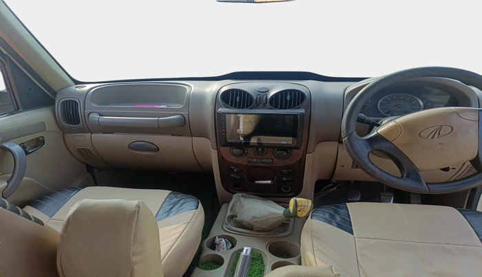 2011 Mahindra Scorpio SLE, Diesel, Manual, 3,24,203 km, interior