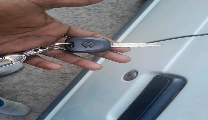 2010 Maruti 800 STD, Petrol, Manual, 77,192 km, interior