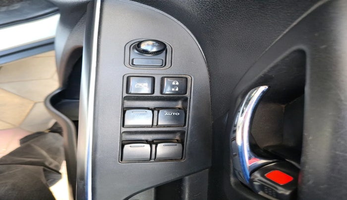 2018 Maruti S Cross ALPHA 1.3, Diesel, Manual, 66,512 km, interior