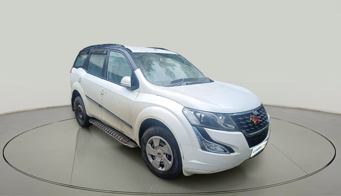 2017 Mahindra XUV500 W4, Diesel, Manual, 1,08,414 km, exterior