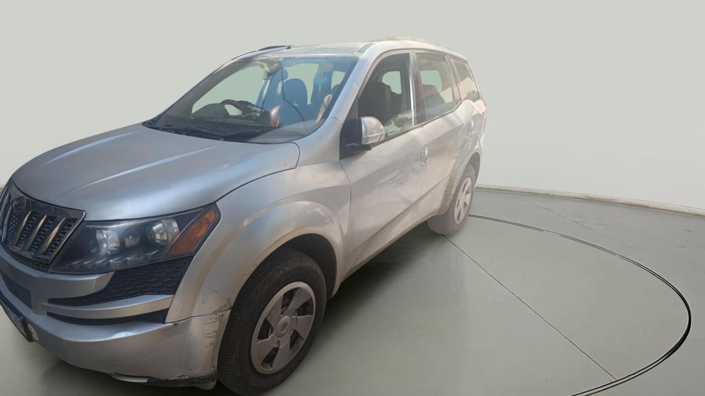 2014 Mahindra XUV500 W4, Diesel, Manual, 76,981 km, exterior