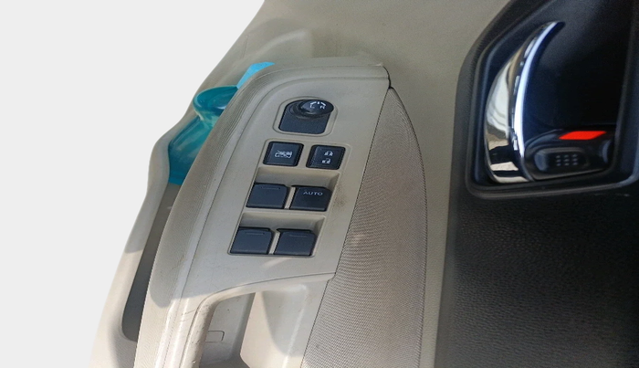 2018 Maruti Dzire VDI, Diesel, Manual, 29,189 km, interior