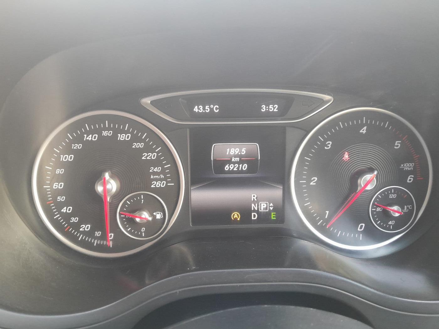 2015 Mercedes Benz B Class B200 CDI SPORT, Diesel, Automatic, 69,210 km, interior