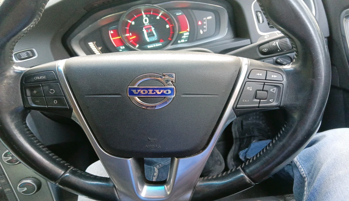 2013 Volvo S60 SUMMUM D4, Diesel, Automatic, 1,02,309 km, interior