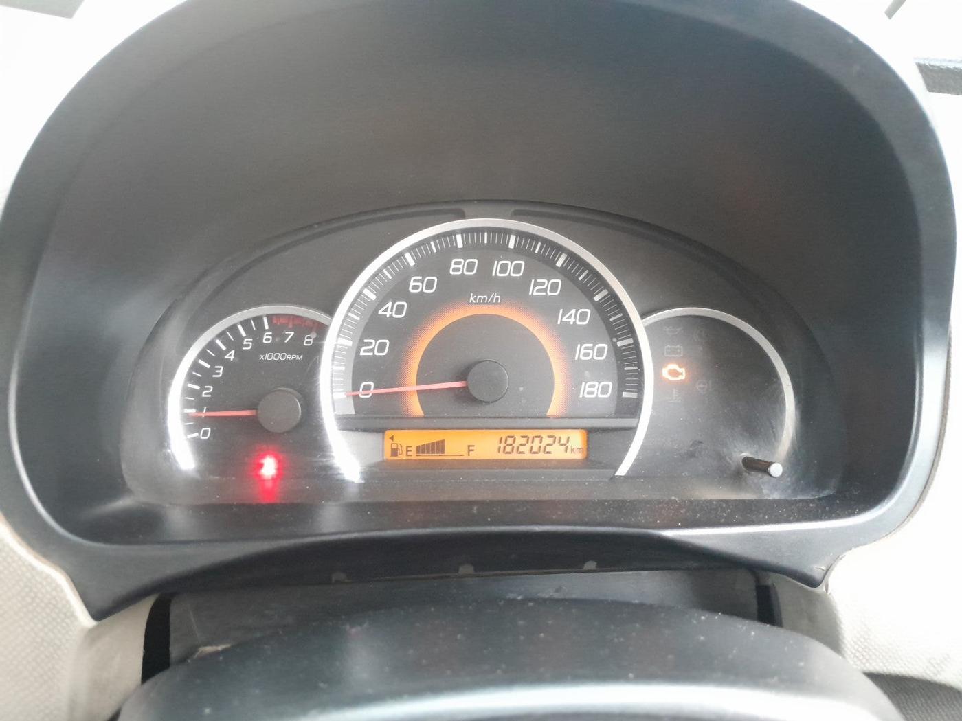 2013 Maruti Wagon R 1.0 VXI, Petrol, Manual, 1,83,000 km, interior