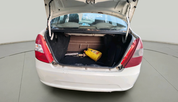 2013 Tata Indigo ECS LX TDI, Diesel, Manual, 1,40,743 km, exterior