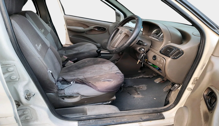 2013 Tata Indigo ECS LX TDI, Diesel, Manual, 1,40,743 km, interior