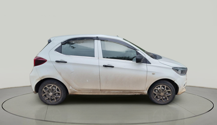 2022 Tata Tiago XE PETROL, Petrol, Manual, 88,011 km, exterior