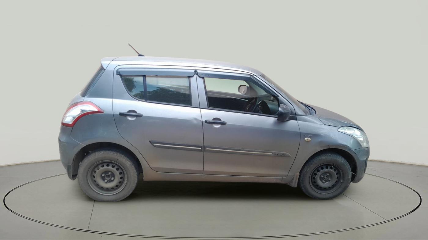 2015 Maruti Swift LXI (O), Petrol, Manual, 73,860 km, exterior