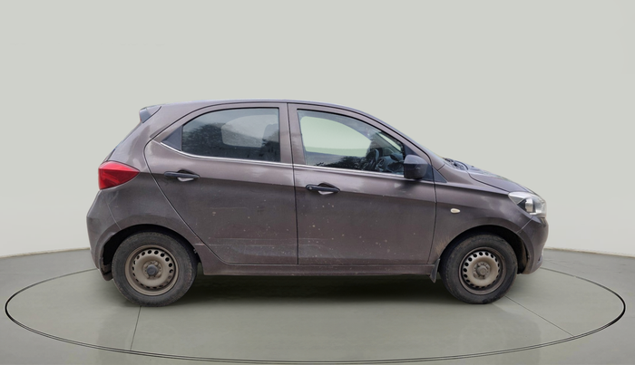 2018 Tata Tiago XE PETROL, Petrol, Manual, 1,04,474 km, exterior