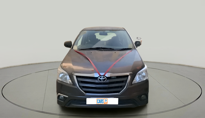 2014 Toyota Innova 2.5 GX 8 STR, Diesel, Manual, 1,49,576 km, exterior