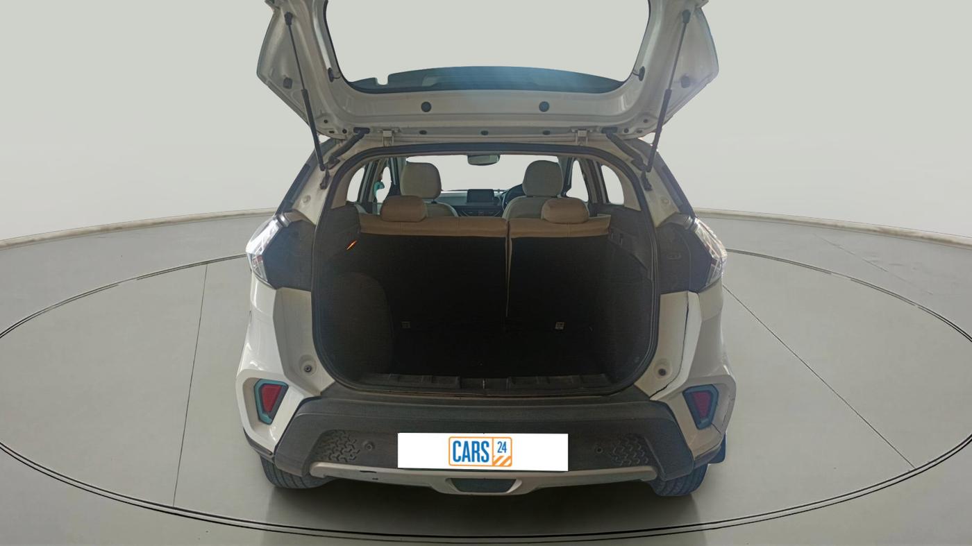 2022 Tata NEXON EV XZ PLUS LUX, Electric, Automatic, 88,000 km, exterior
