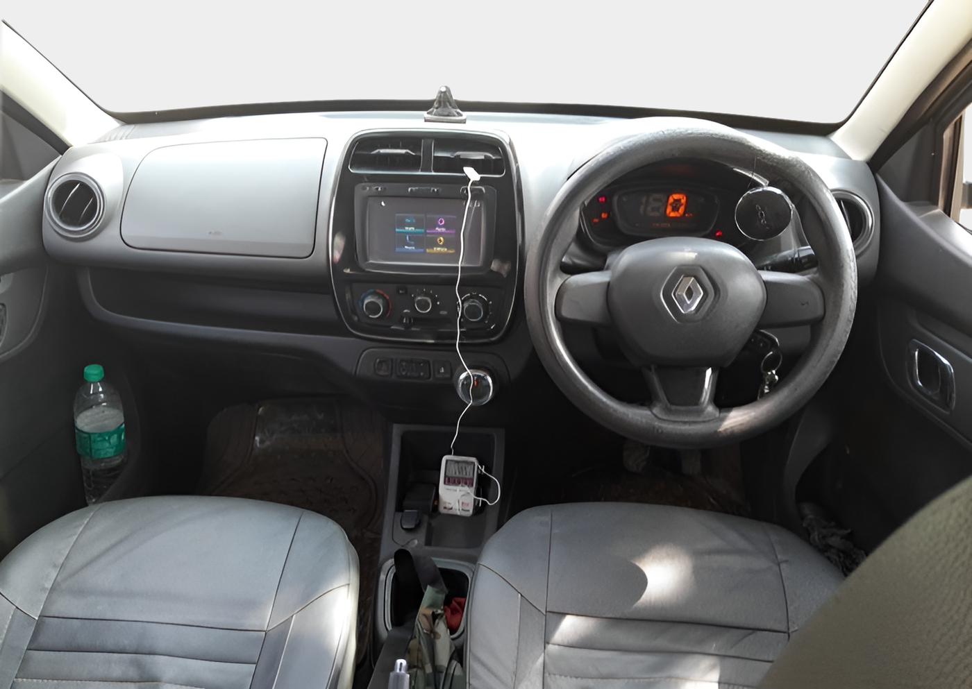 2018 Renault Kwid RXT 1.0 AMT, Petrol, Automatic, 38,312 km, interior