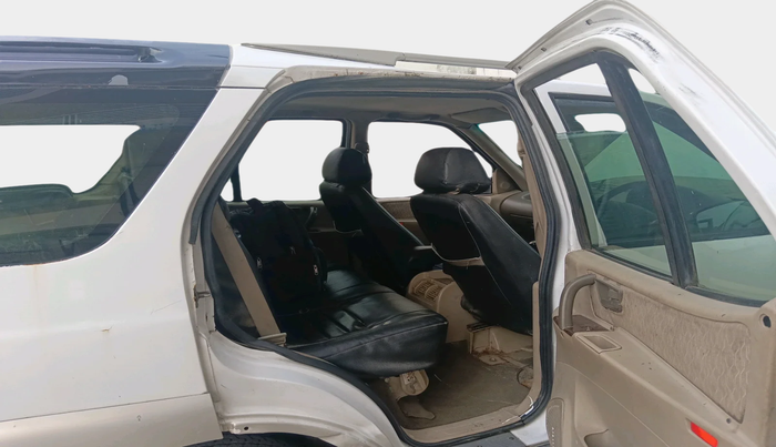 2012 Tata Safari 4X2 LX DICOR, Diesel, Manual, 1,40,338 km, interior